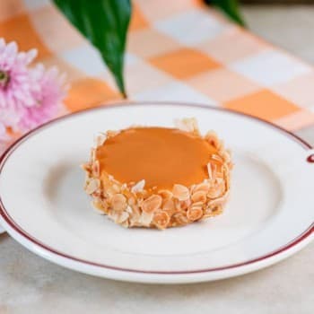 Чізкейк з солоною карамеллю