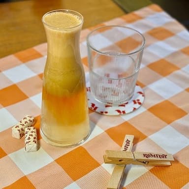 Сік натуральний яблучний