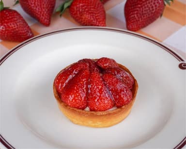 Тарта з полуницею