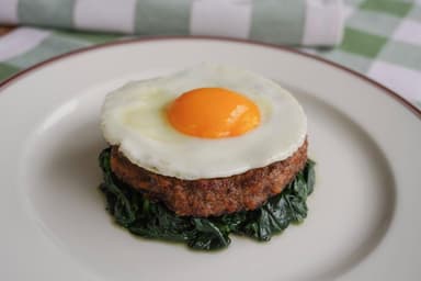 Біфштекс зі шпинатом