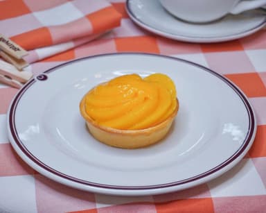 Тарта з персиком