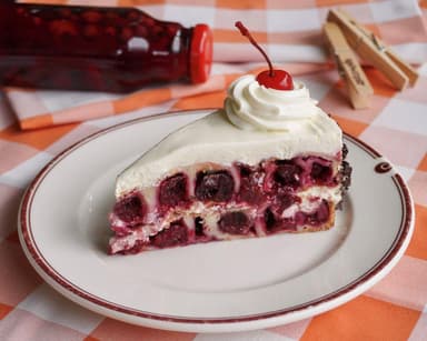 Монастирська хатинка